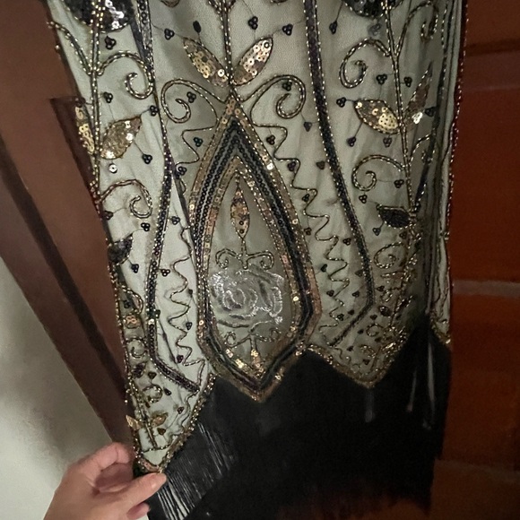 Elegant Black and Gold Beaded Flapper Style Dress - Picture 4 of 6